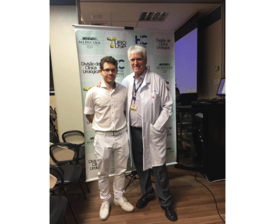 Dr. Sérgio Duarte e o Prof. Dr. Fagundes, durante a apresentação do trabalho do CEADS em Cooperação com a USP