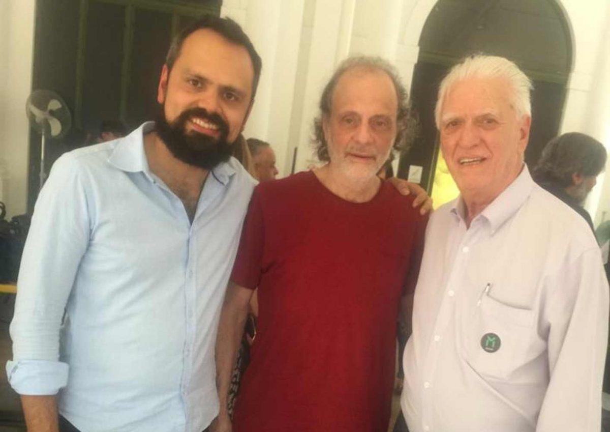O Pianista Luciano Ruas e o Prof. Dr Fagundes, durante homenagem a Eduardo Gudim