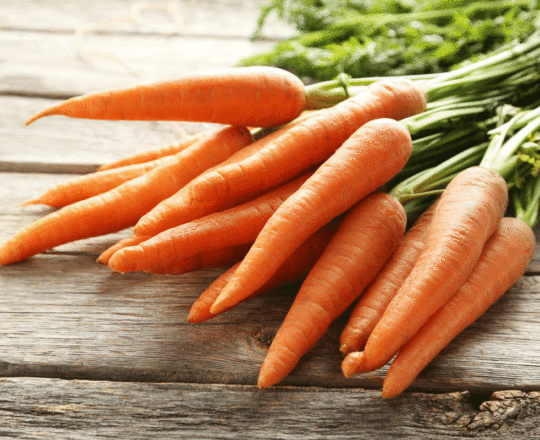 Comer frutas e vegetais com Vitamina A reduz risco de câncer de pele