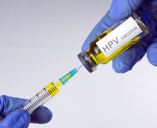 Dose única de vacina contra HPV pode prevenir surgimento de câncer cervical.